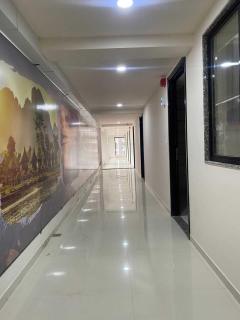 Hotel O Park Palace - Bhatha - 8
