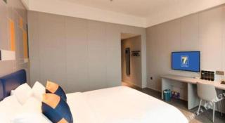 7 Days Inn Changsha Pedestrian Street Nanmenkou Metro Station - 1