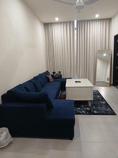 Skyline Suites - Gulberg Greens Islamabad - Islamabad - 6