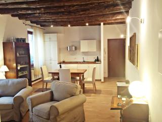 Wallace Luxury Home - Verona - 7