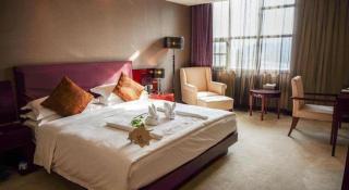 Kunming Wenhui Hotel - Kunming - 1