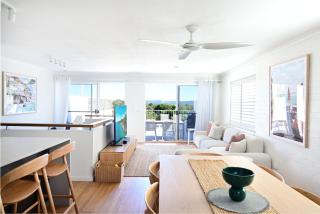 Casa Katharina – Your Coastal Escape on Noosa Hill - Noosa Heads - 5