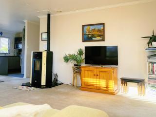 Lakewood Retreat-Spacious Private Quiet Cozy - Taupo - 2