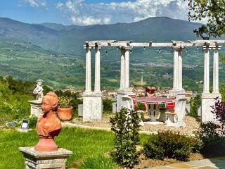 Poggelleri la cartolina su Poppi e le colline toscane - 9