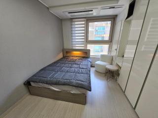 Gangnam j house 11 with city view 1min from subway station - Samgong - 6