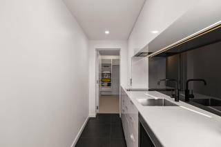 Modern Muse - Queenstown - 3