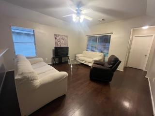 Spacious 3 bed/ 2 bathroom House in Conroe, TX - Conroe - 5