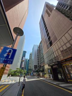 Gangnam j house 11 with city view 1min from subway station - Samgong - 2