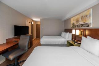 Comfort Inn Airport - Winnipeg - 3