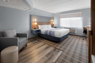 AmericInn by Wyndham Chippewa Falls - Chippewa Falls - 4