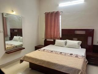 Manjul Bungalow - Nashik - 8