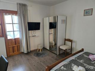 Studio Apartment in Nin with Terrace, Air Conditioning, Wi-Fi (3722-5) - Nin - 7