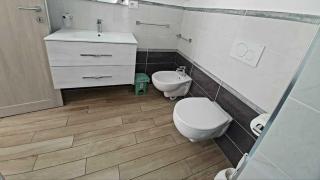 A Due Passi Dal Centro - 3