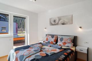 Apart Annabell - - 1