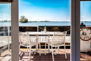 Floating Holiday Home - 15 mins to AMS - Vinkeveen - 9