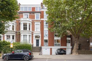 St Quintin Avenue - Londra - 3