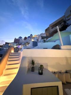 Kyrkos Collection - Oia - 5