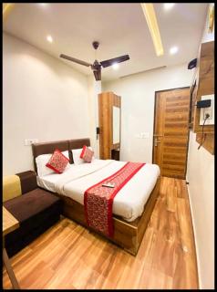 Amritsar Hotel Golden 56 With Lift & Free Wi-fi Facility - 200 Meter From Golden Temple And Jallianwala Bagh - A Premium Hotel In Amritsar - 8