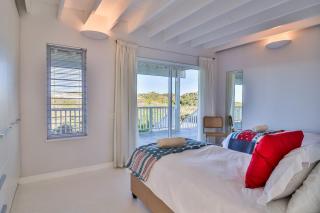 Nordic Family Beach House - Bettyʼs Bay - 1