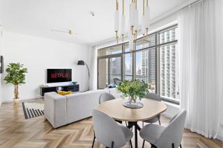 VayK - Deluxe 2BR with Panoramic Marina View - 5