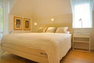 Beachfront duplex with stunning lake view - 8