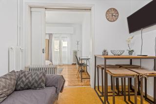 Victoria Prime Apartment - 5