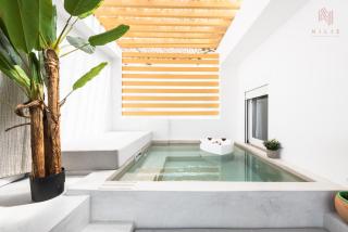 SkyHigh, Nilie Hospitality MGMT - 0