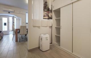 1 Bedroom Awesome Apartment In Opatija - Opatija - 1
