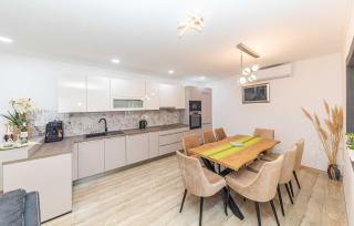 Amazing Home In Imotski With Sauna - Imotski - 6