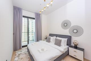 VayK - Sleek 1BR City Retreat - 5