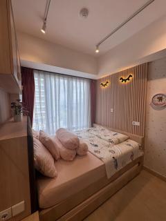 Japandi Serenity 1 king,1 queen,1 single bed 5pax - Medan - 9