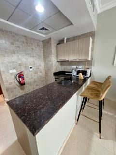 Yas Island Studio Golf Escape - Abu Dhabi - 1