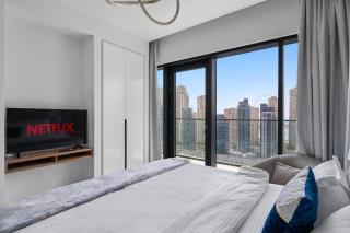 VayK - Sleek & Stylish 1BR in Vida Dubai Marina - 6