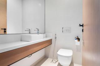 VayK - Sleek & Stylish 1BR in Vida Dubai Marina - 3