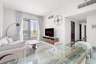 VayK - Premium 2BR Stay in Dubai Marina - 8