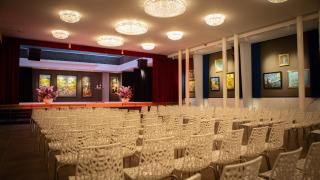 Chasse Residency Hotel - 1