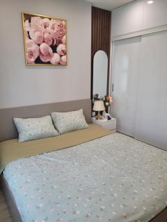 Lumi Stay 2 bedroom Vinhomes Ocean Park - 1