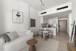 Vayk - Amazing 1BR Apartment in JVC - 8