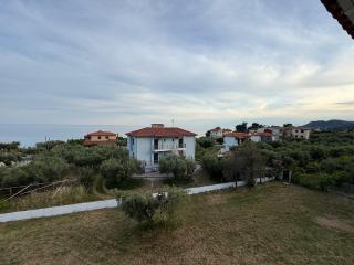 Theros Apartments - Mola Kalyva - 8