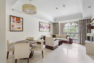 VayK - Stylish 1BR with Secluded Beach Access in Palm Jumeirah - 8
