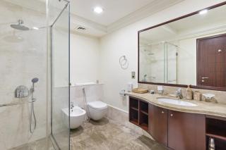 VayK - Stylish 1BR with Secluded Beach Access in Palm Jumeirah - 6