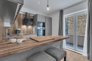 Family Apartment Violet Makarska , City Centar Located - Makarska - 8