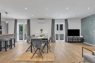 Family Apartment Violet Makarska , City Centar Located - Makarska - 9
