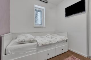 Family Apartment Violet Makarska , City Centar Located - Makarska - 3