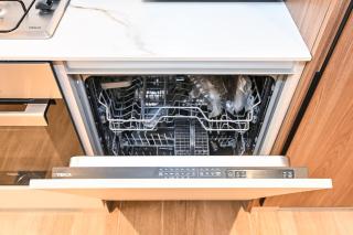 Brand New Modern Fully Furnished JVC Studio - 6