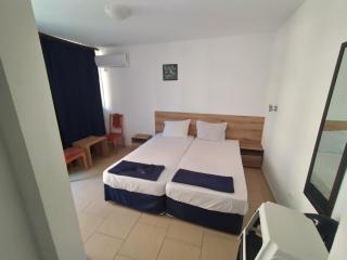 Къща за гости "Arawana" - 7