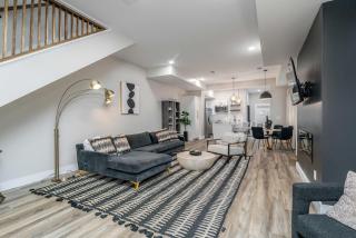 Lee Street Lodge - Minutes from DT - Covington - 9