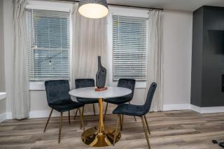 Lee Street Lodge - Minutes from DT - Covington - 1