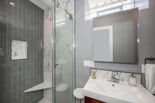 Luxury Mt Adams Retreat Apt 1 - Cincinnati - 5