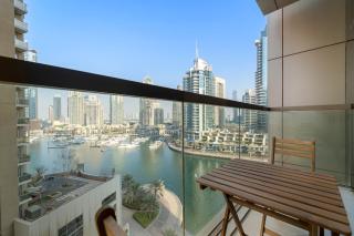 VayK - Chic Marina-Front 1BR Apartment in a Luxurious Location - 4